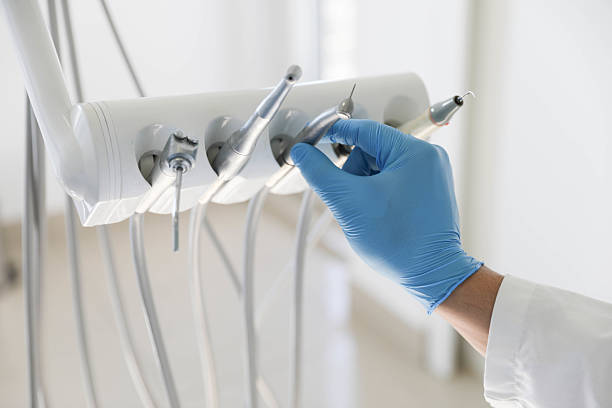 Professional Tooth Extraction technician working in Litchfield Beach, SC